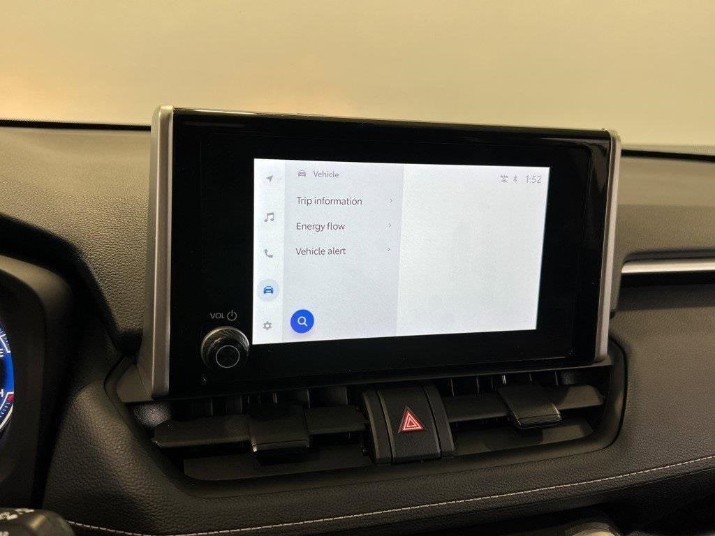 Used 2024 Toyota RAV4 XLE image 40