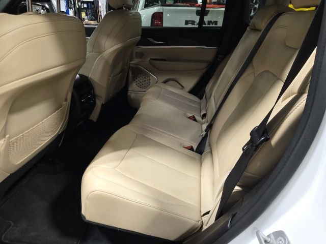 Used 2022 Jeep Grand Cherokee Limited 4xe AWD/4WD image 12