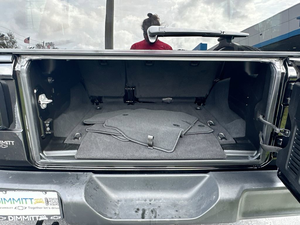 Used 2025 Jeep Wrangler Unlimited Sport image 24