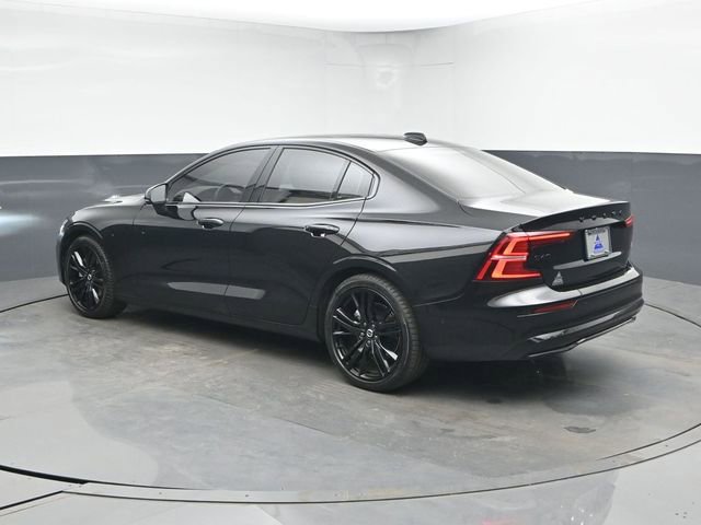 Used 2023 Volvo S60 B5 Plus w/ Climate Package image 7