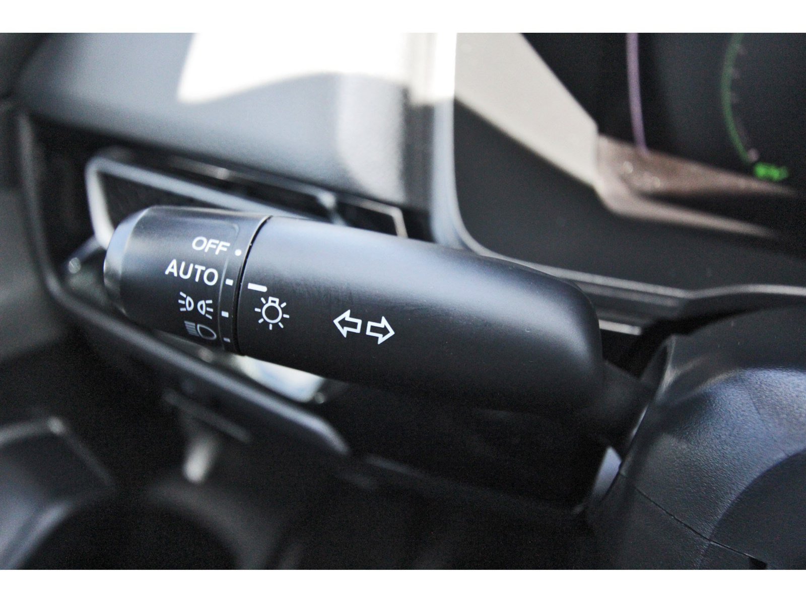 Used 2025 Honda Civic Sport image 18