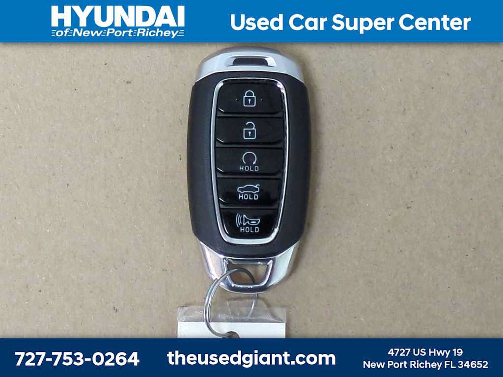 Certified 2023 Hyundai Elantra SEL FWD image 28