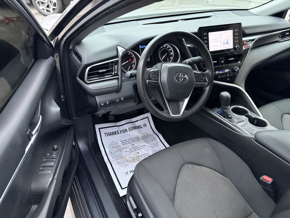 Used 2024 Toyota Camry LE FWD image 11