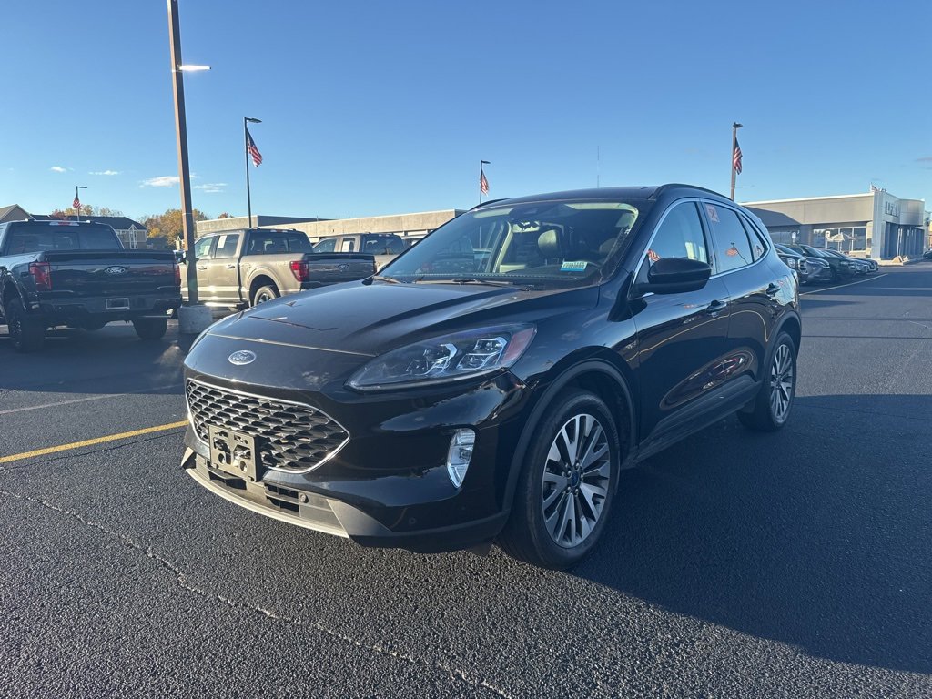 Used 2022 Ford Escape Titanium w/ Class II Trailer Tow Package