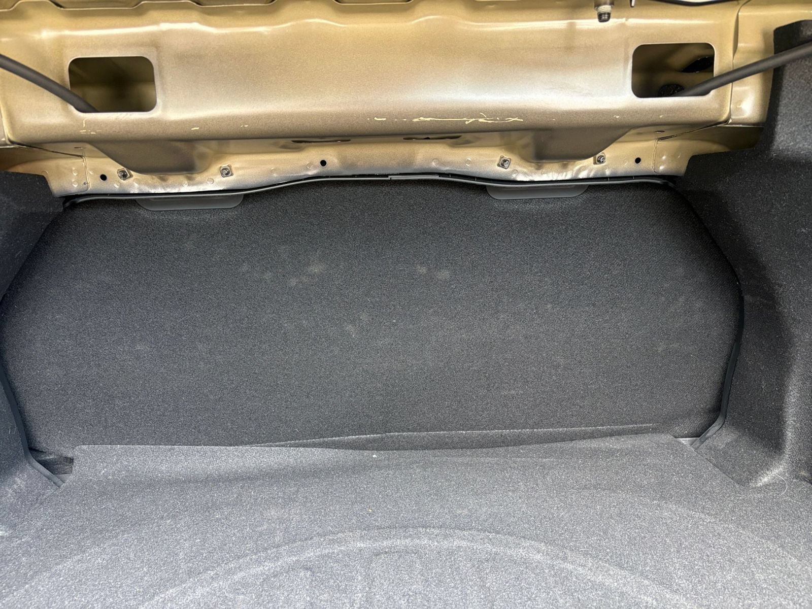 Used 2026 Hyundai Elantra Hybrid FWD image 25