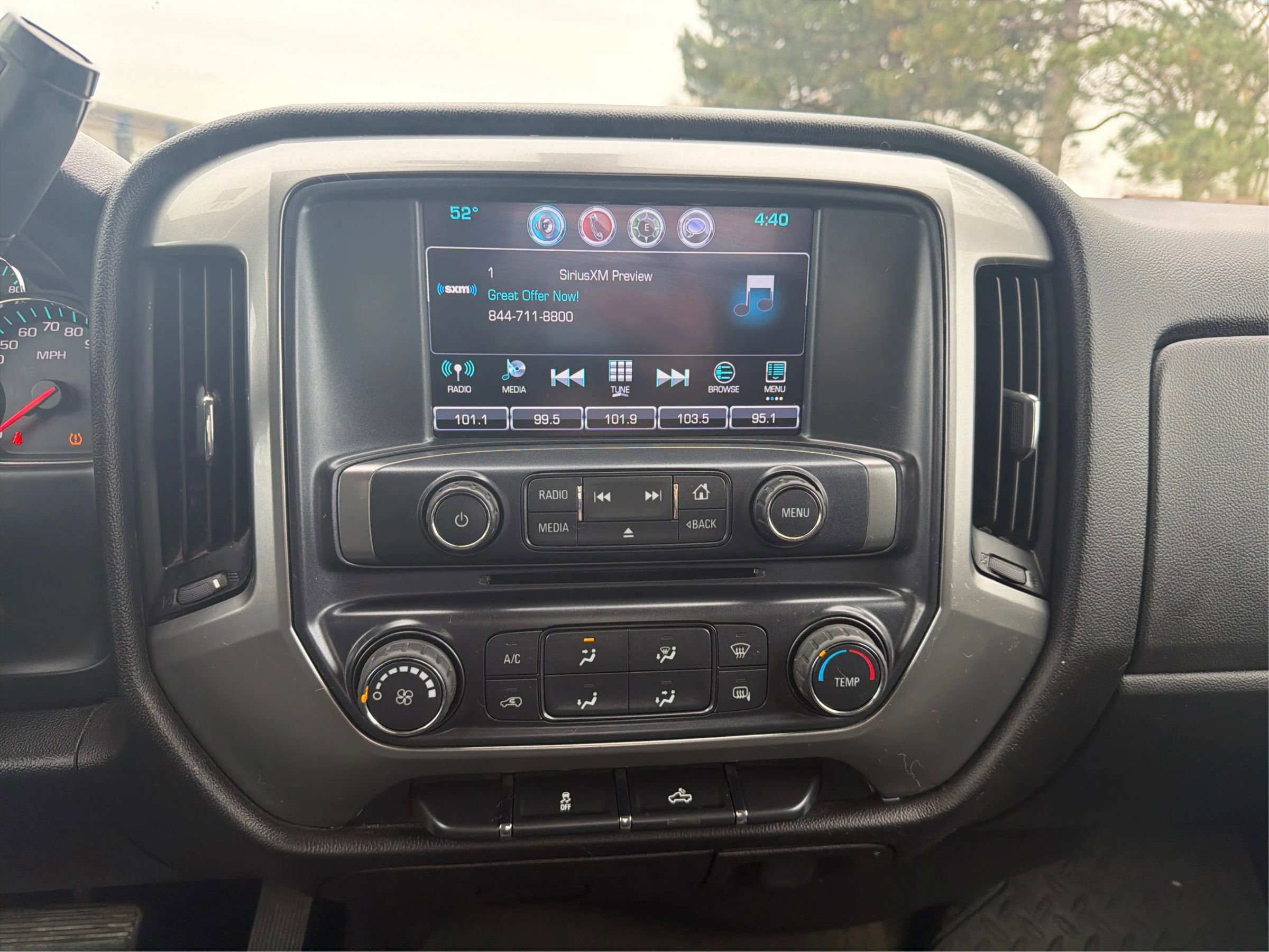 Used 2017 Chevrolet Silverado 1500 LT image 16