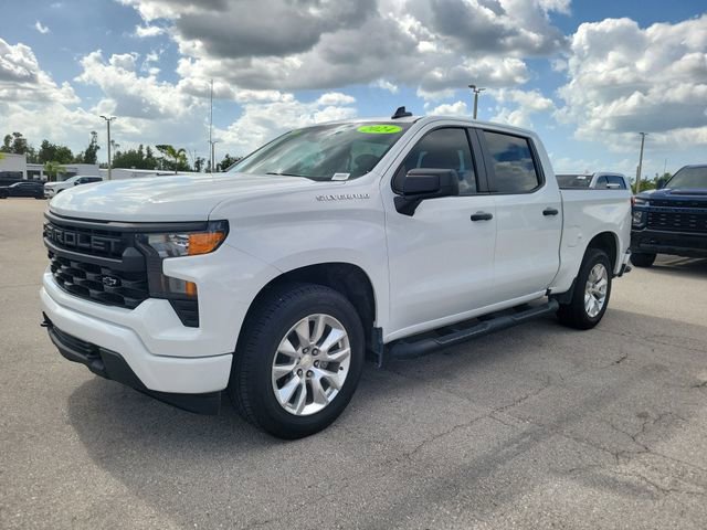Certified 2024 Chevrolet Silverado 1500 Custom RWD image 2