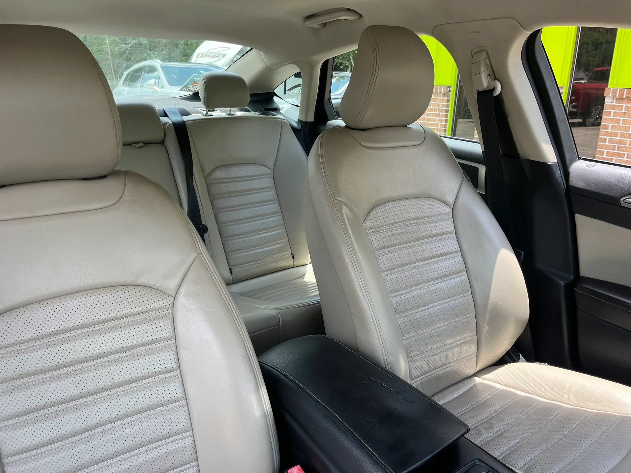 Used 2019 Ford Fusion SE w/ Equipment Group 151A FWD image 29