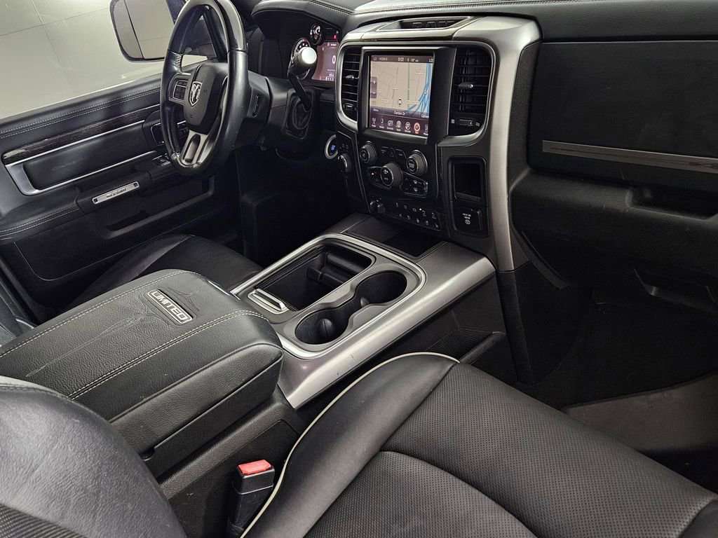 Used 2016 RAM 2500 Limited AWD/4WD image 33