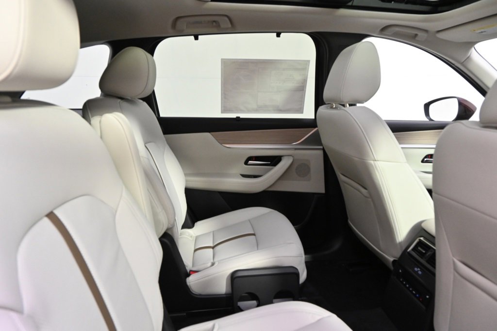 New 2026 MAZDA CX-90 Plug-In Hybrid w/ Premium Plus image 18