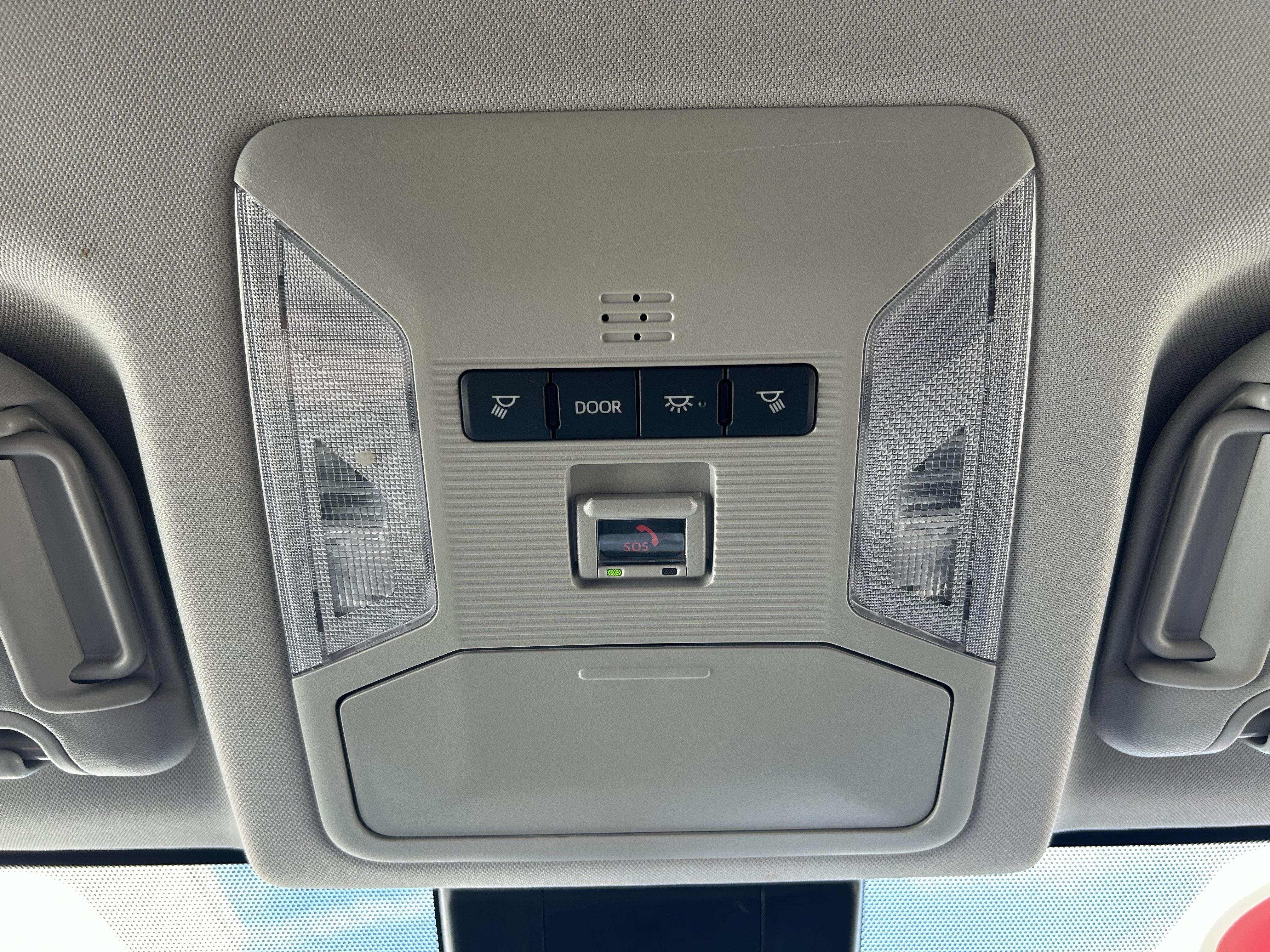 Certified 2025 Toyota RAV4 XLE FWD image 34