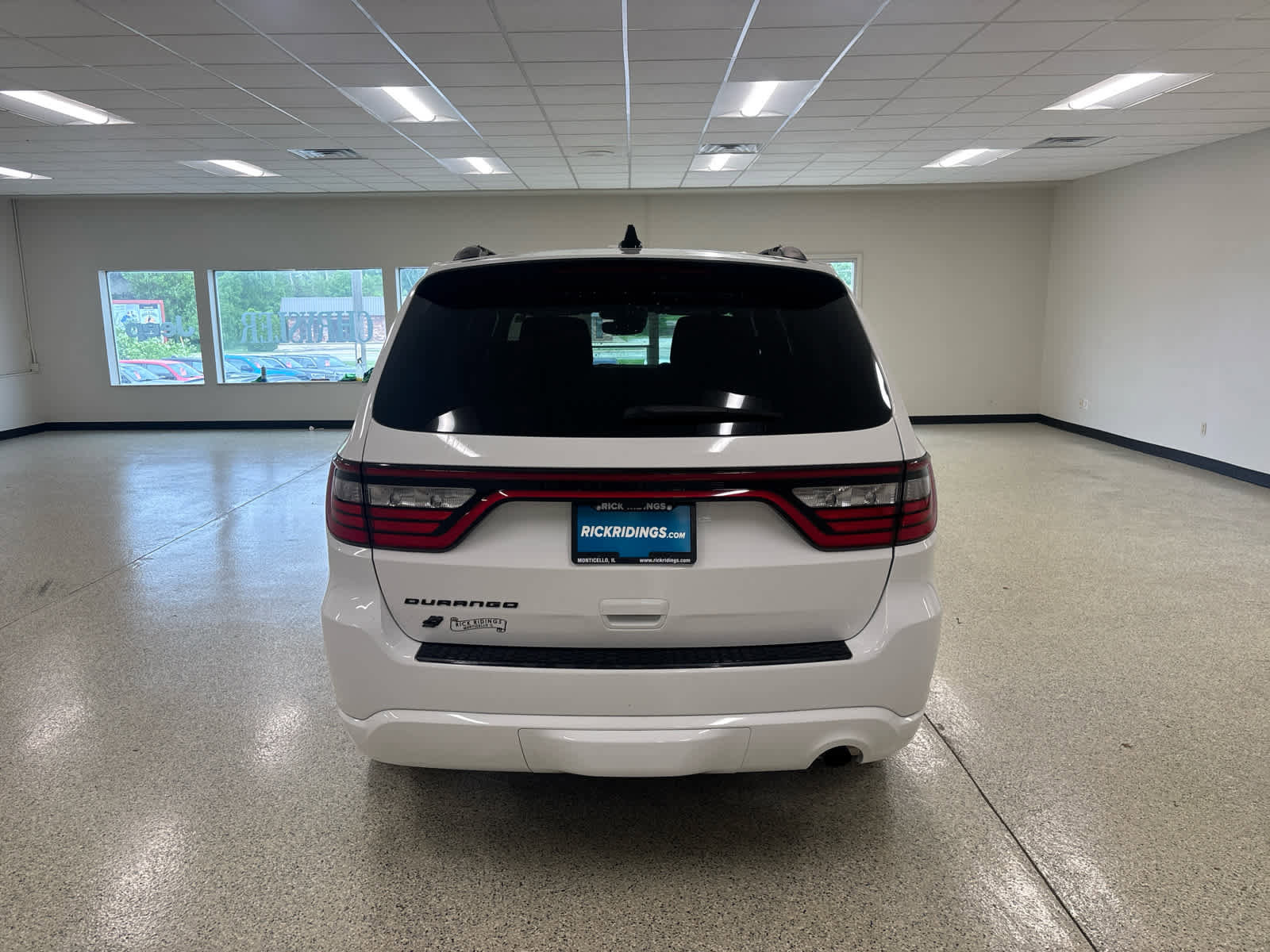 Used 2024 Dodge Durango SXT w/ SXT Blacktop Group AWD/4WD image 9