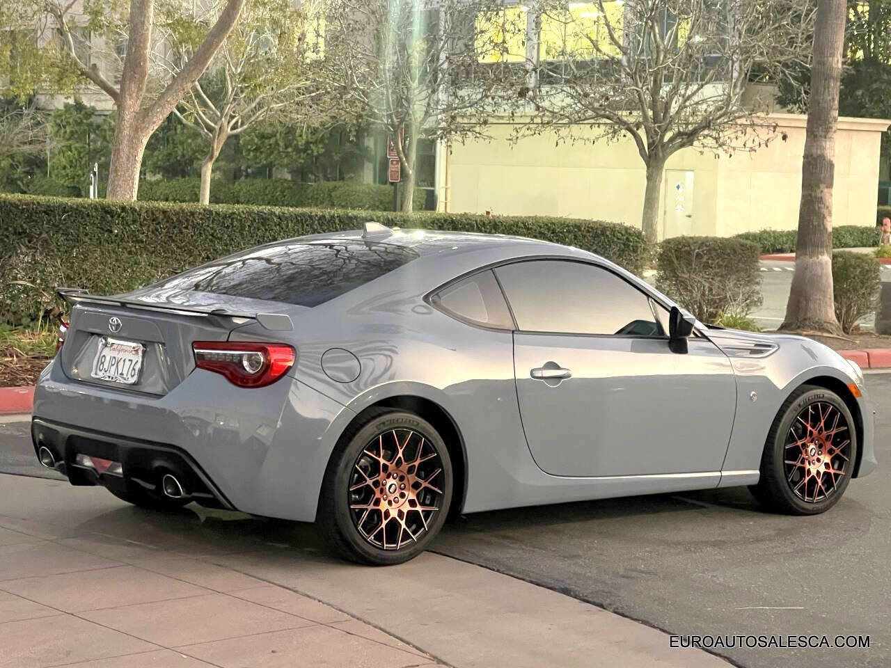 Used 2018 Toyota 86 image 4
