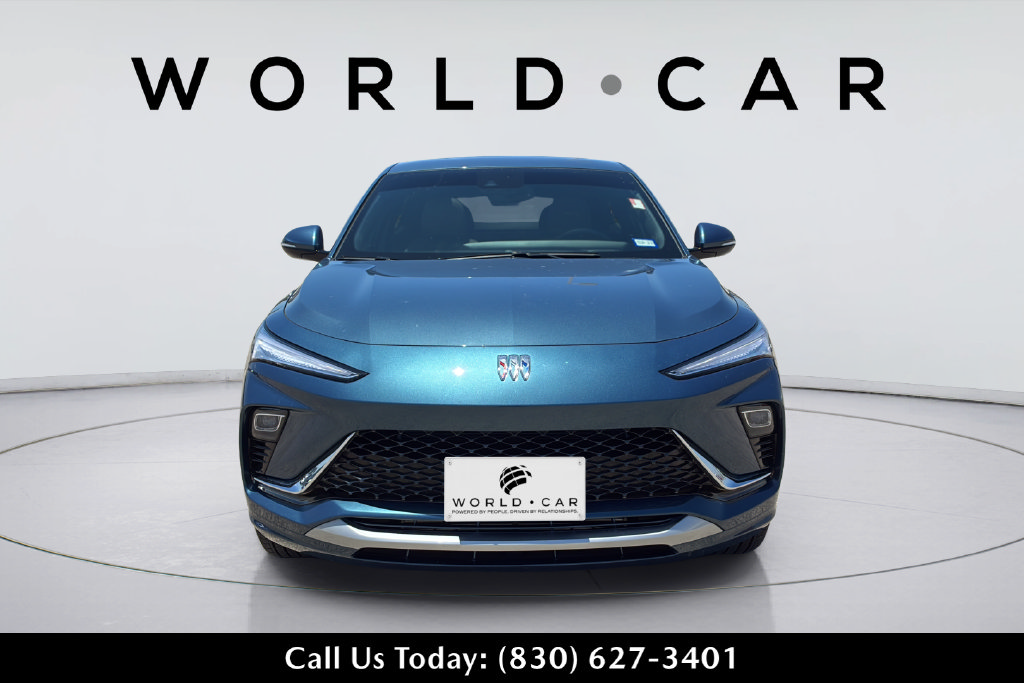Used 2025 Buick Envista Avenir FWD image 17
