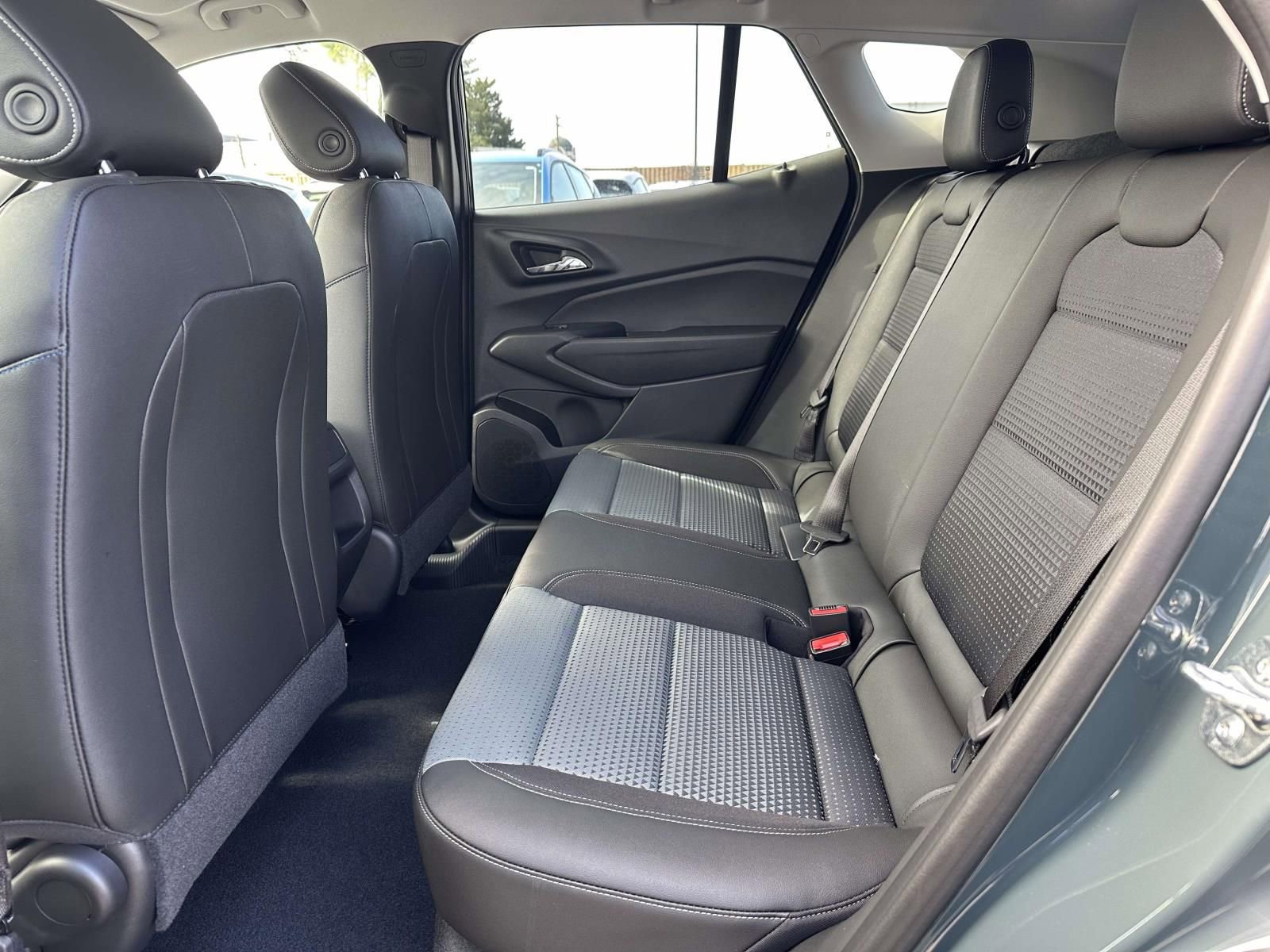 New 2026 Chevrolet Trax LT w/ Driver Confidence Package FWD image 22