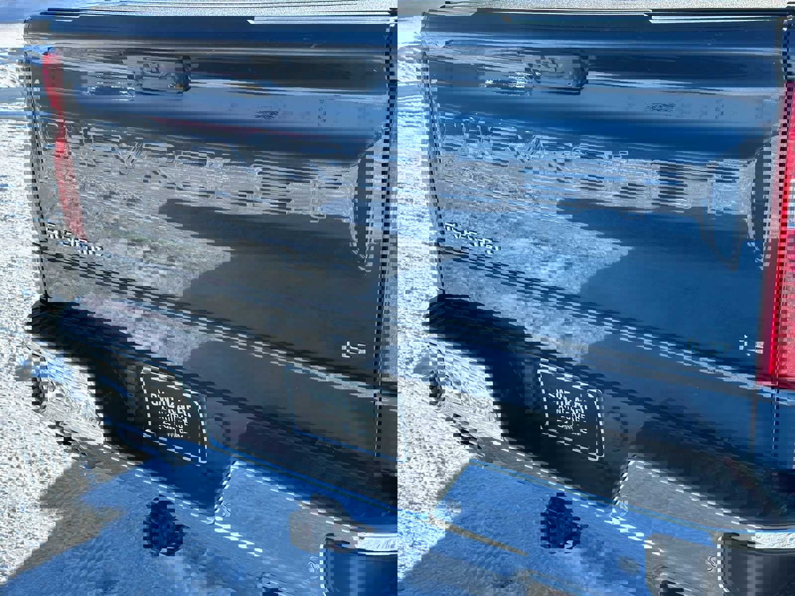 Used 2022 Chevrolet Silverado 1500 LT w/ Diesel Off-Road Package image 13