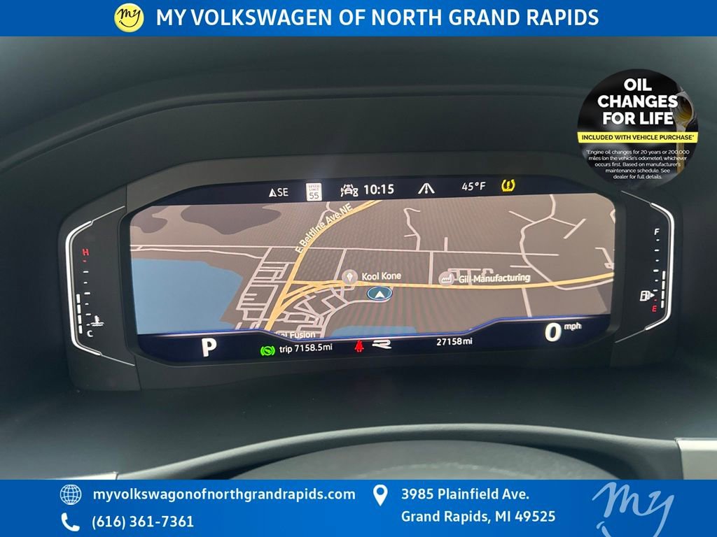 Certified 2023 Volkswagen Atlas Cross Sport SEL R-Line AWD/4WD image 19