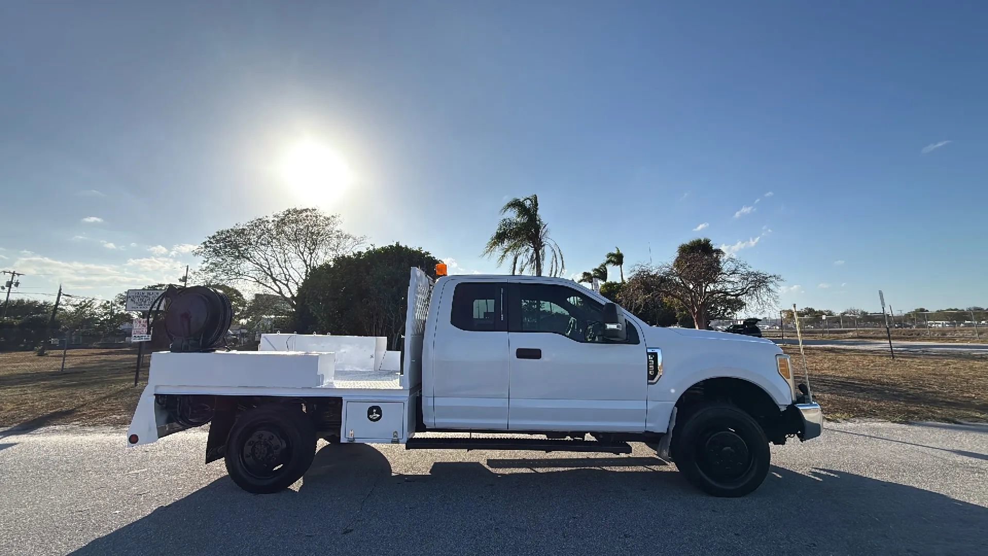 Used 2017 Ford F350 XL AWD/4WD image 5