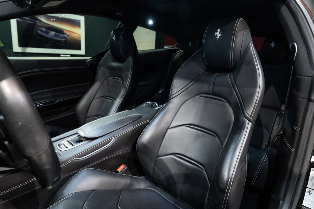 Certified 2019 Ferrari GTC4Lusso AWD/4WD image 4