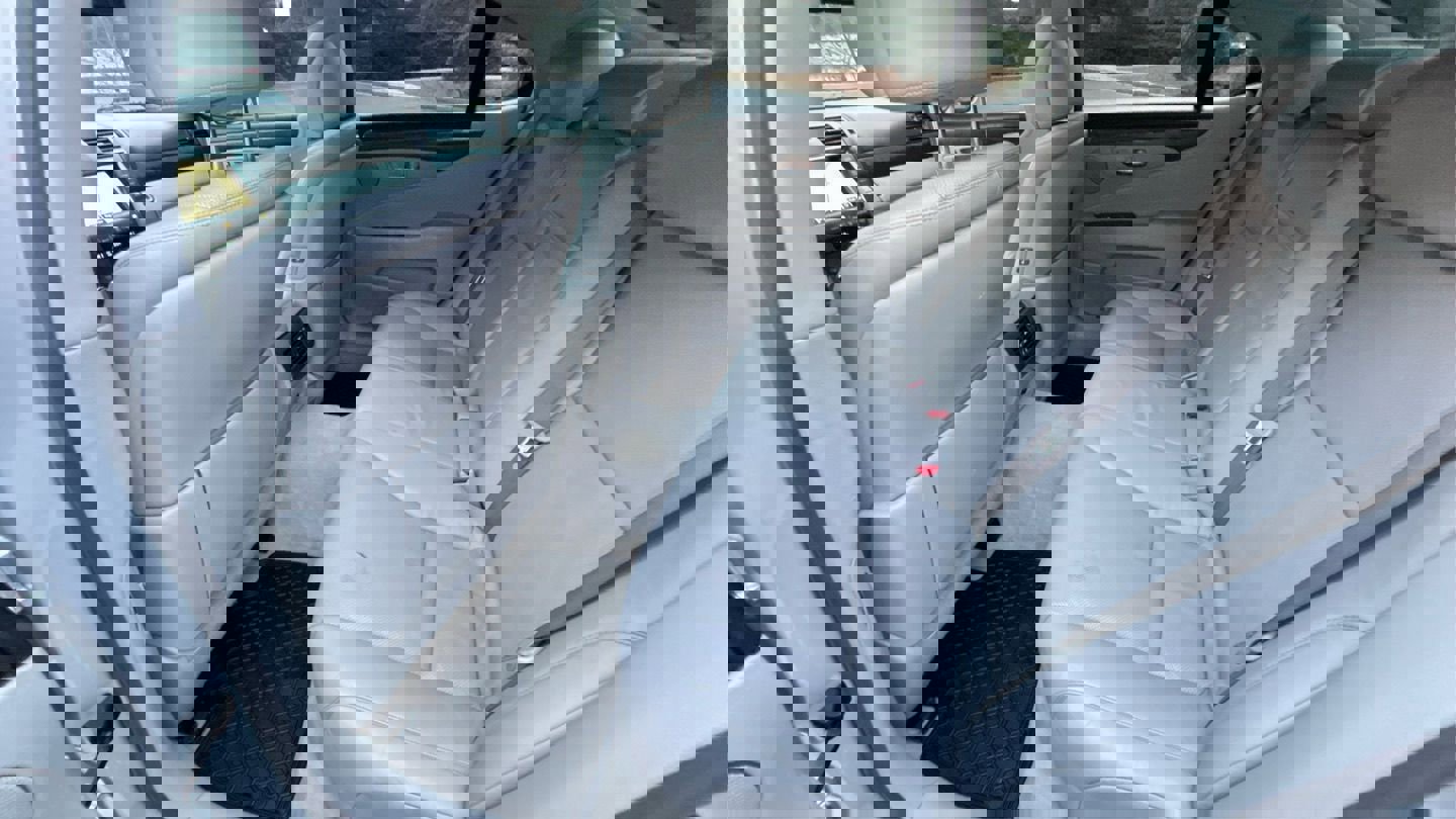 Used 2007 Lexus LS 460 RWD image 22