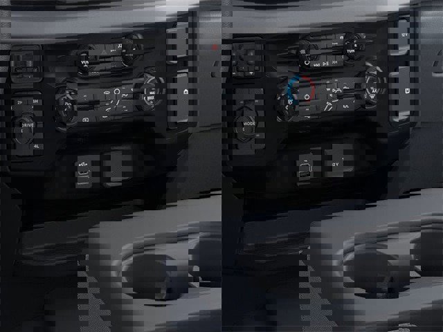 New 2026 Ford F550 4x4 Supercab Super Duty image 15