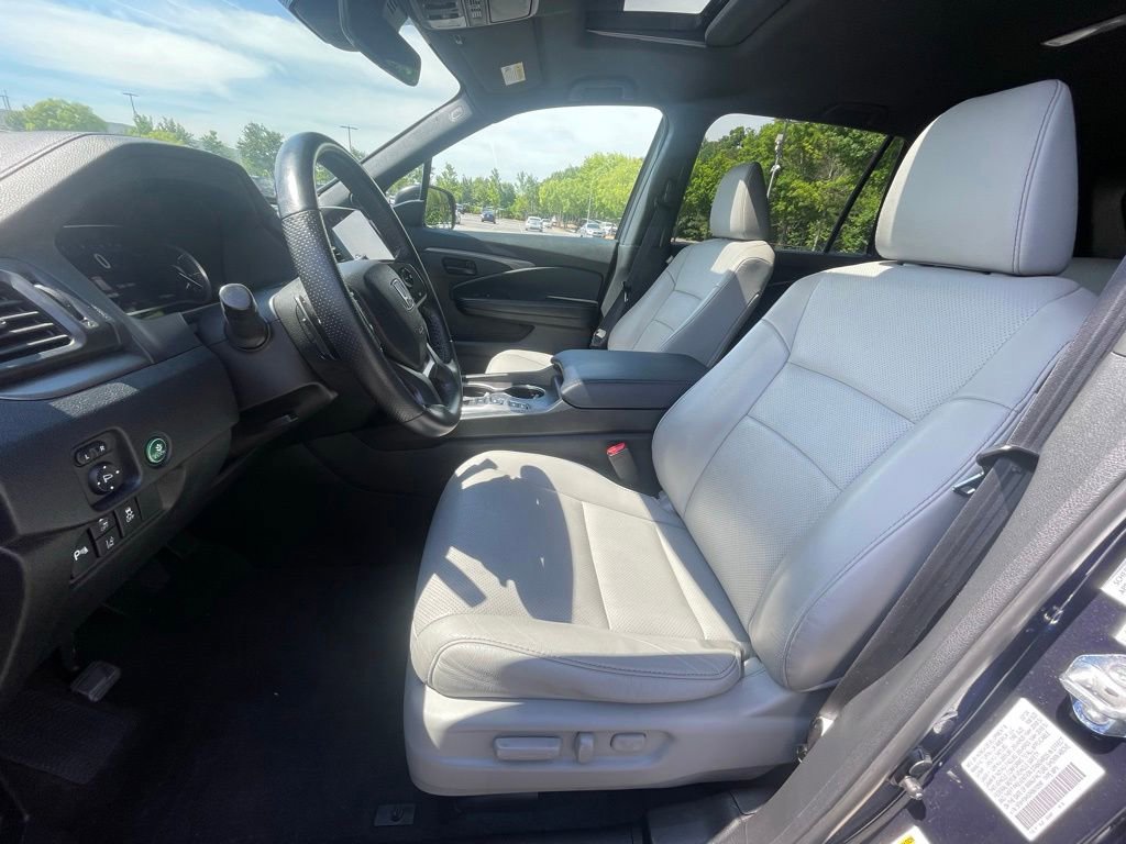 Certified 2024 Honda Passport EX-L image 27