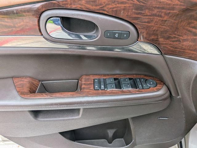 Used 2015 Buick Enclave Premium w/ Experience Buick Package FWD image 11