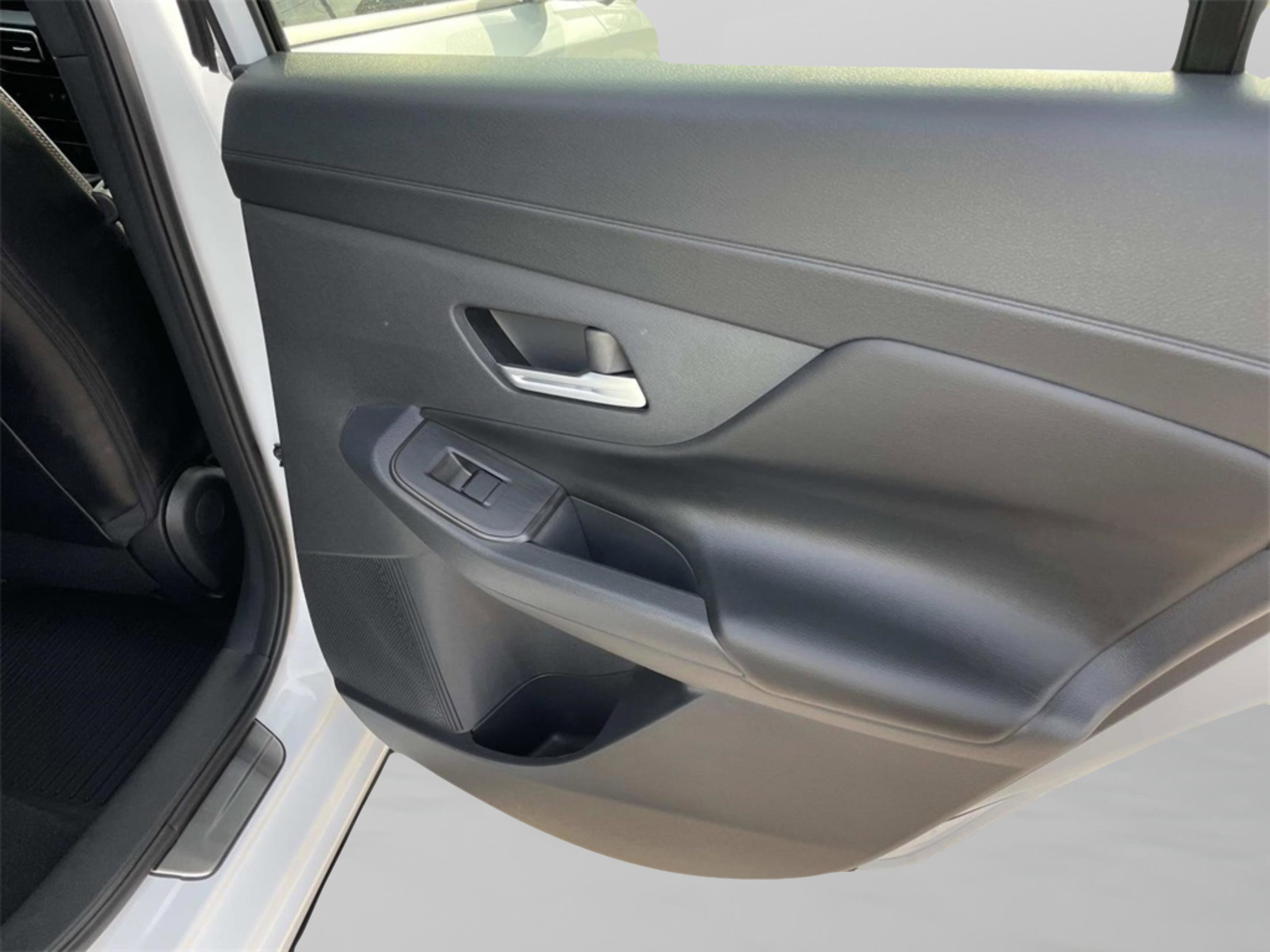 New 2026 Nissan Sentra SR w/ SR Premium Package image 18