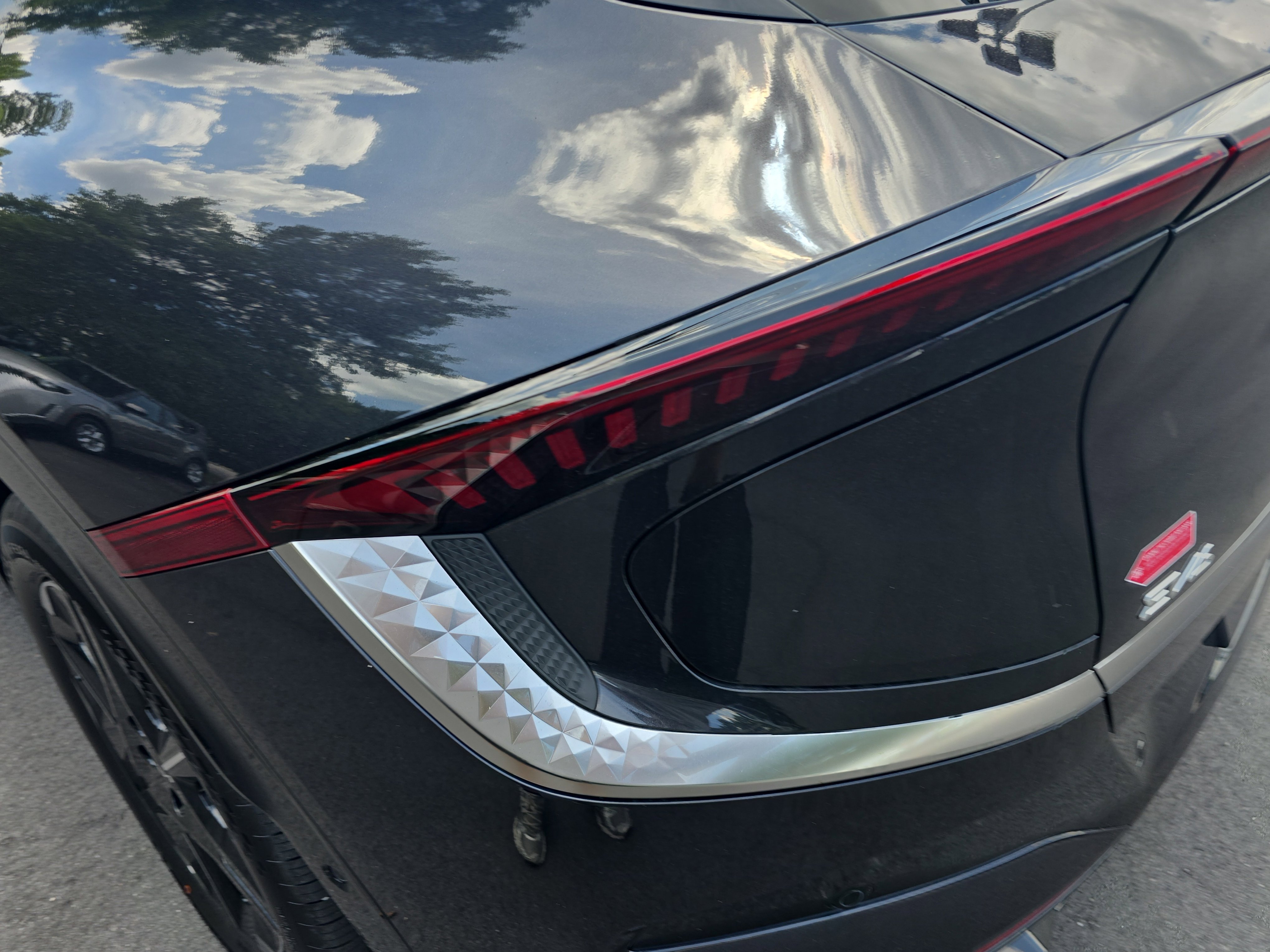 New 2025 Kia EV6 Wind image 30