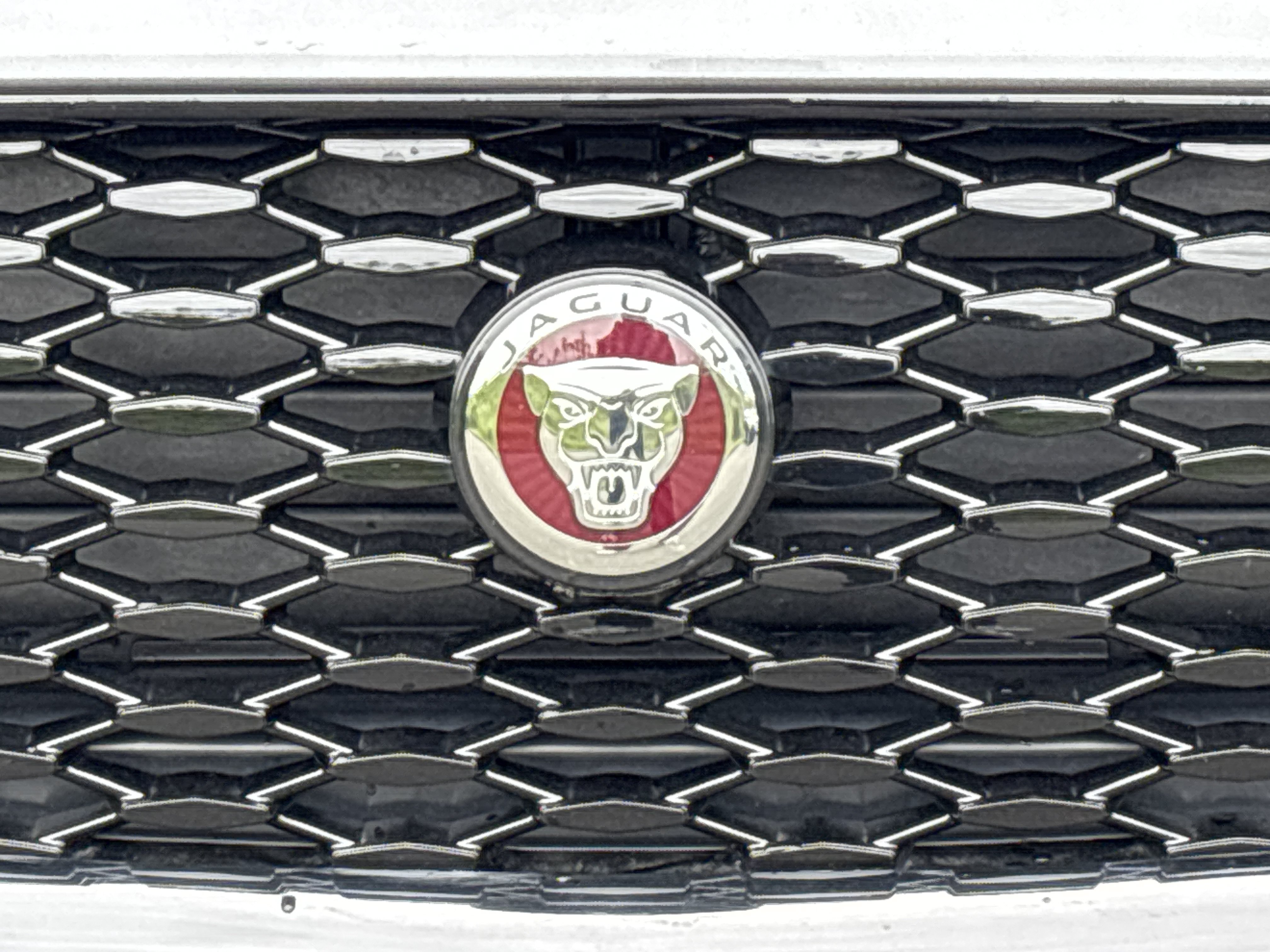 Certified 2023 Jaguar E-PACE SE AWD/4WD image 10