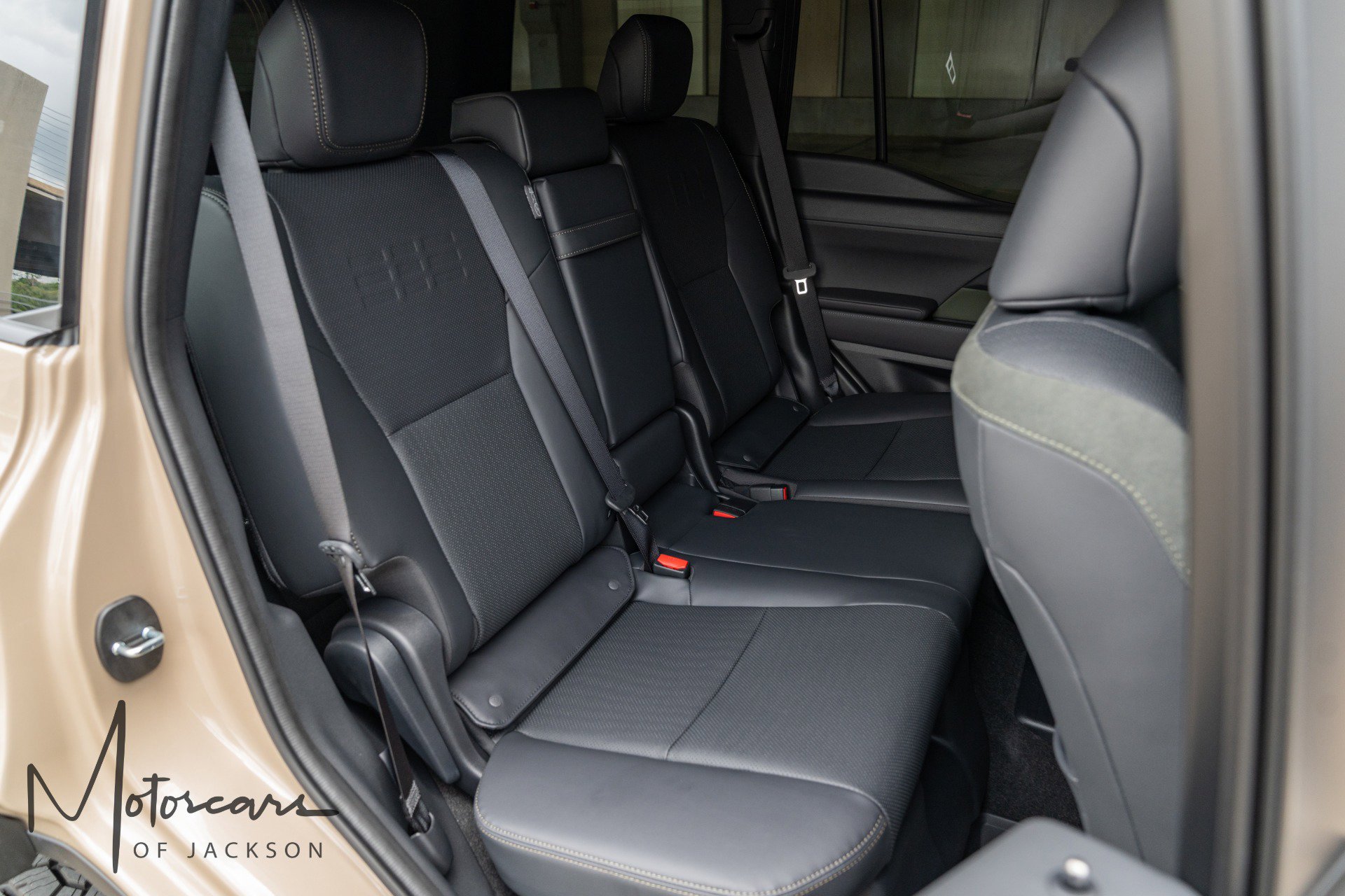 Used 2026 Lexus GX 550 AWD/4WD image 15