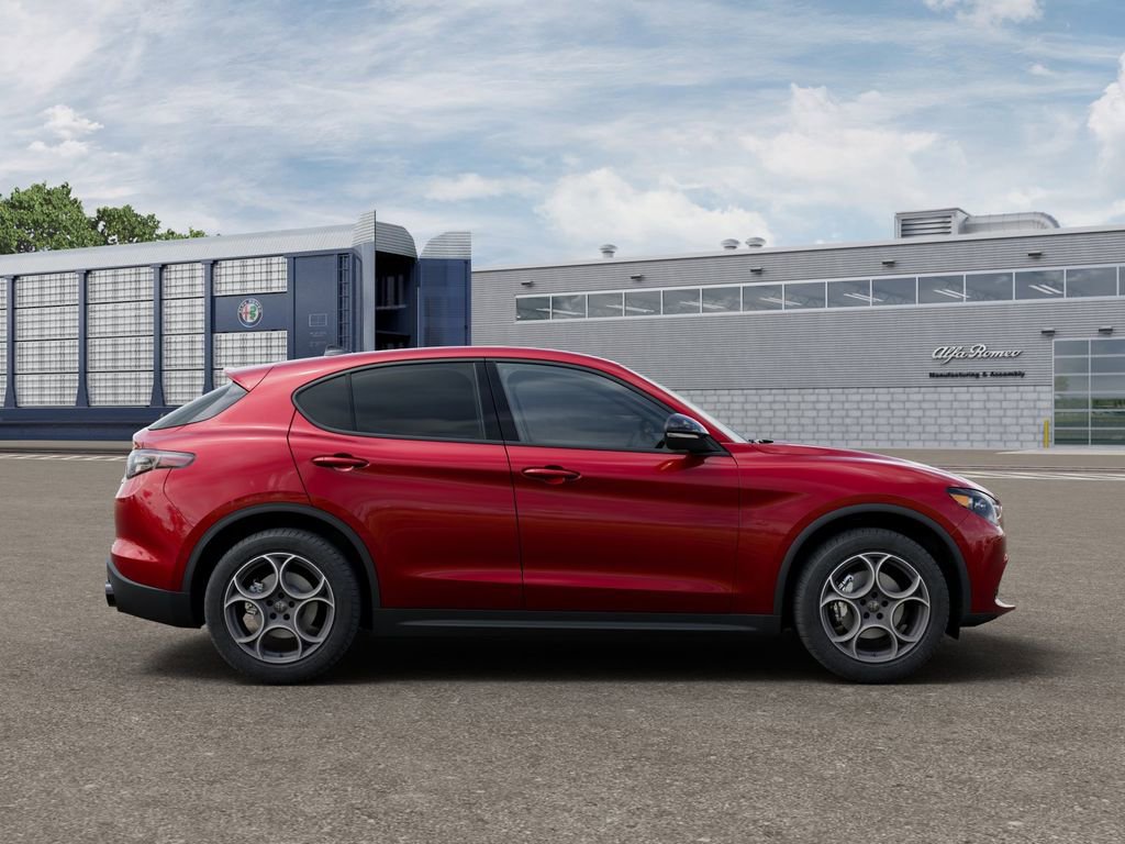 New 2026 Alfa Romeo Stelvio Sprint image 21
