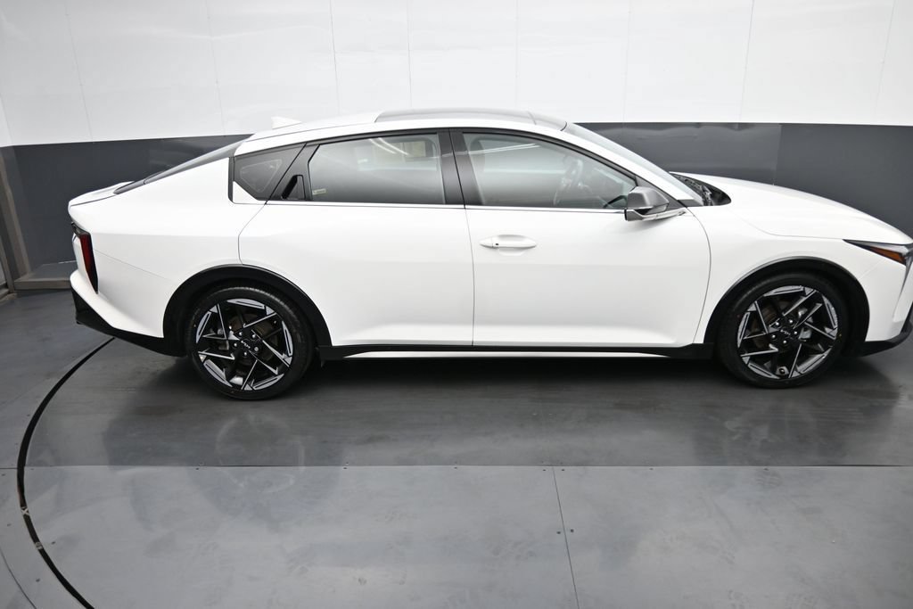 Used 2025 Kia K4 GT-Line w/ GT-Line Premium Package FWD image 16