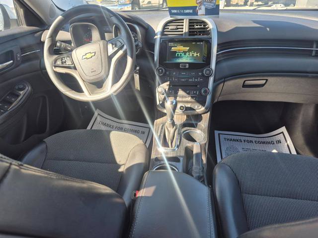 Used 2016 Chevrolet Malibu LT image 11