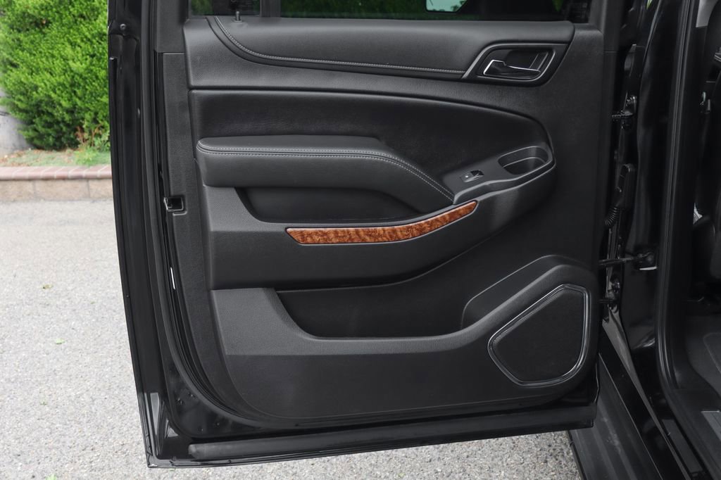 Used 2019 Chevrolet Suburban Premier image 49