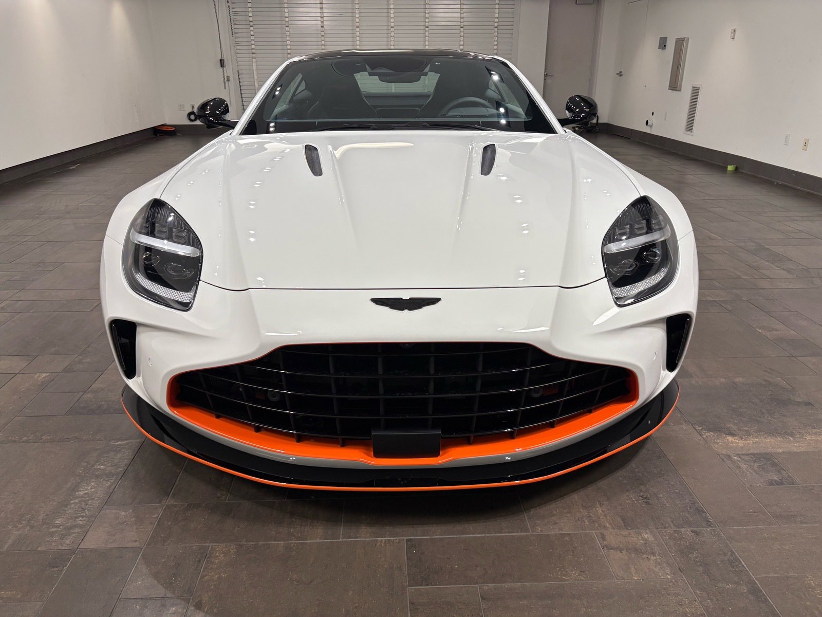 New 2026 Aston Martin V8 Vantage Coupe image 7