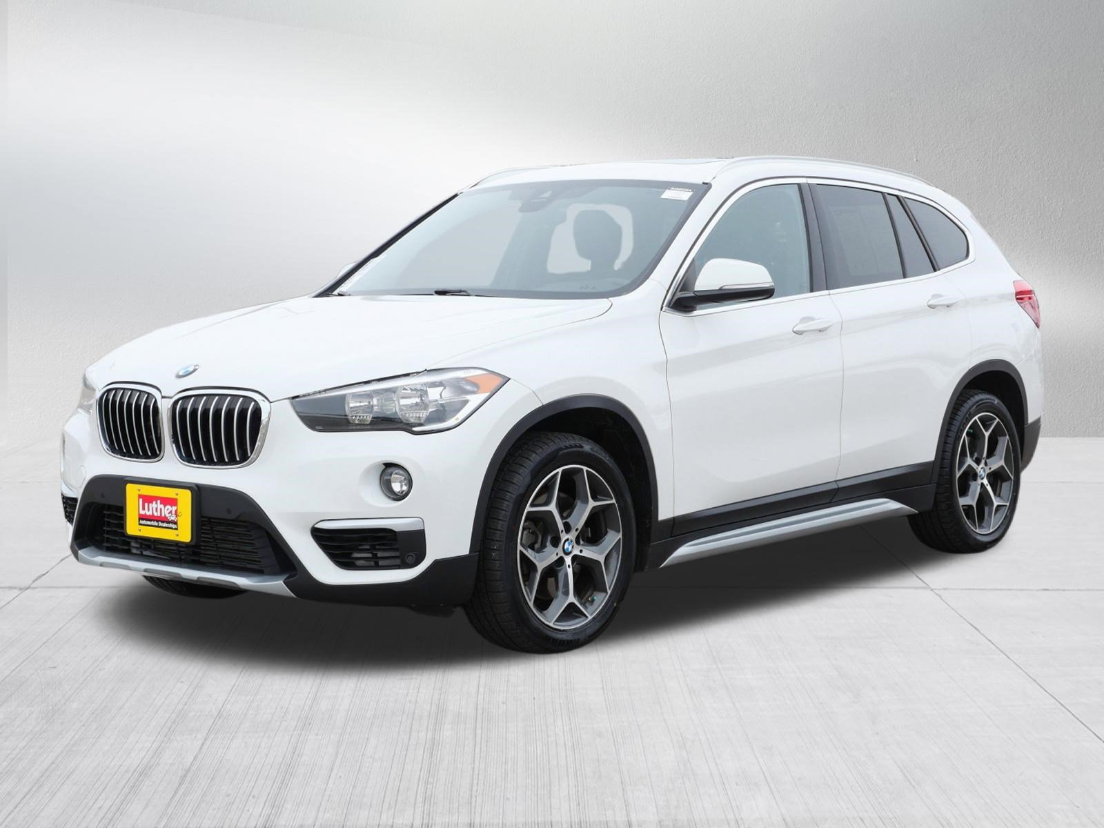 Used 2019 BMW X1 xDrive28i w/ Convenience Package image 3