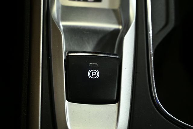 Used 2022 Subaru Ascent Premium w/ Convenience Package image 27