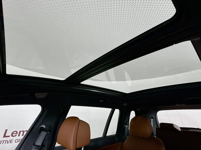 Used 2025 BMW ALPINA XB7 AWD/4WD image 23