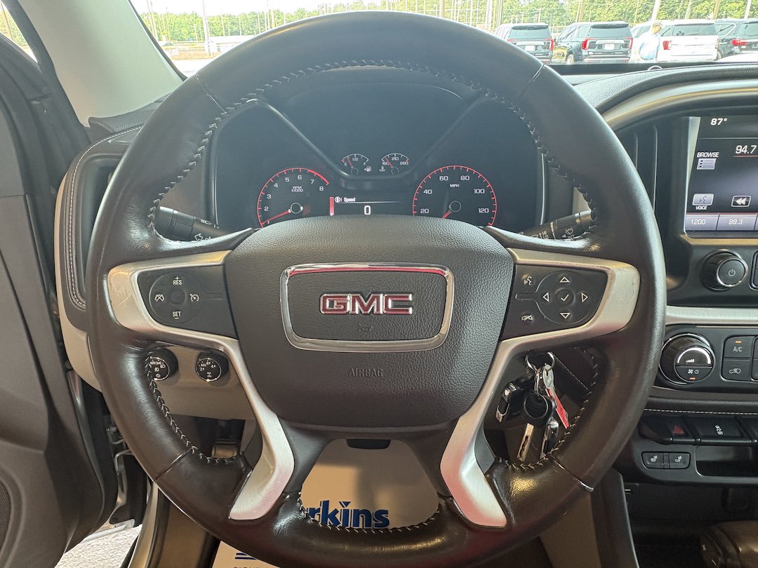 Used 2015 GMC Canyon SLT AWD/4WD image 14