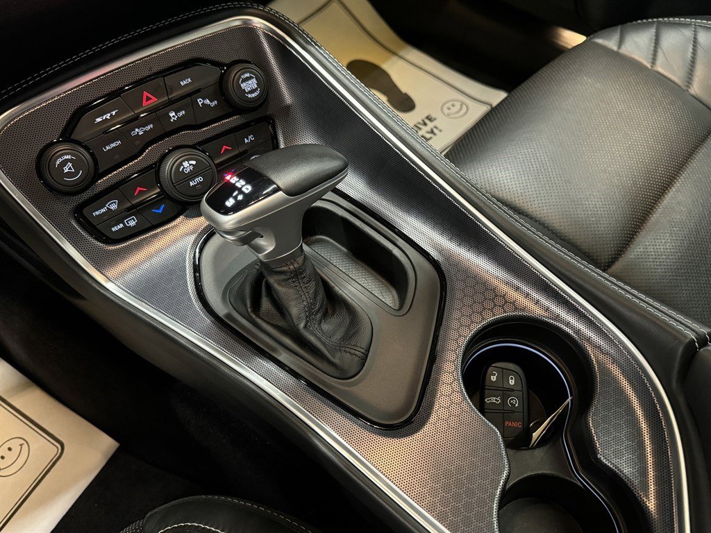 Used 2016 Dodge Challenger SRT w/ Technology Group image 30