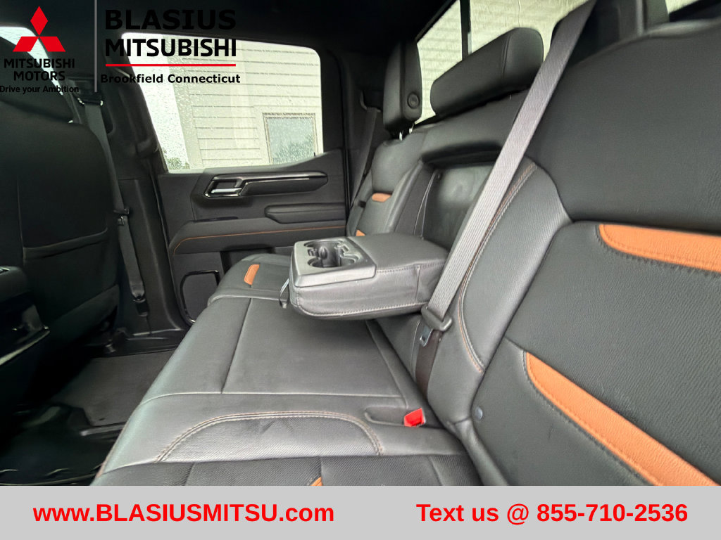 Used 2023 GMC Sierra 1500 AT4 w/ AT4 Premium Package AWD/4WD image 42