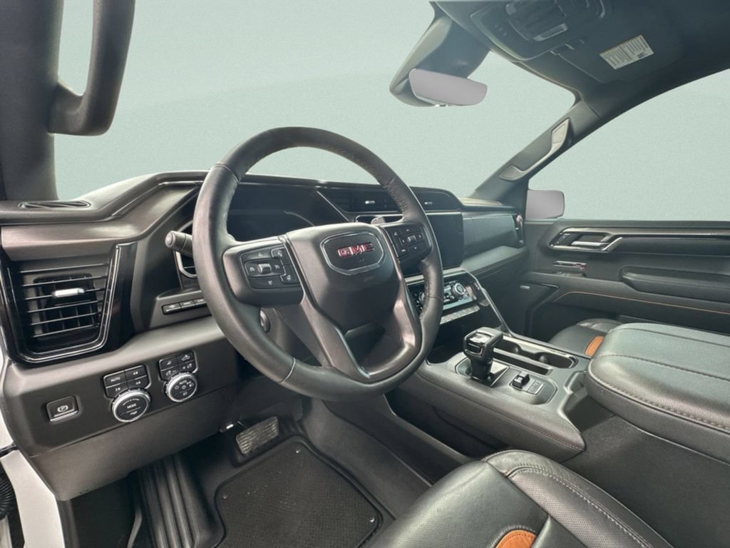 Used 2024 GMC Sierra 1500 AT4 w/ Technology Package AWD/4WD image 42