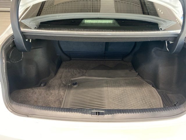 Used 2017 Lexus IS 200t F Sport image 8