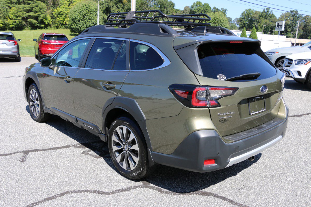Used 2024 Subaru Outback Limited image 3