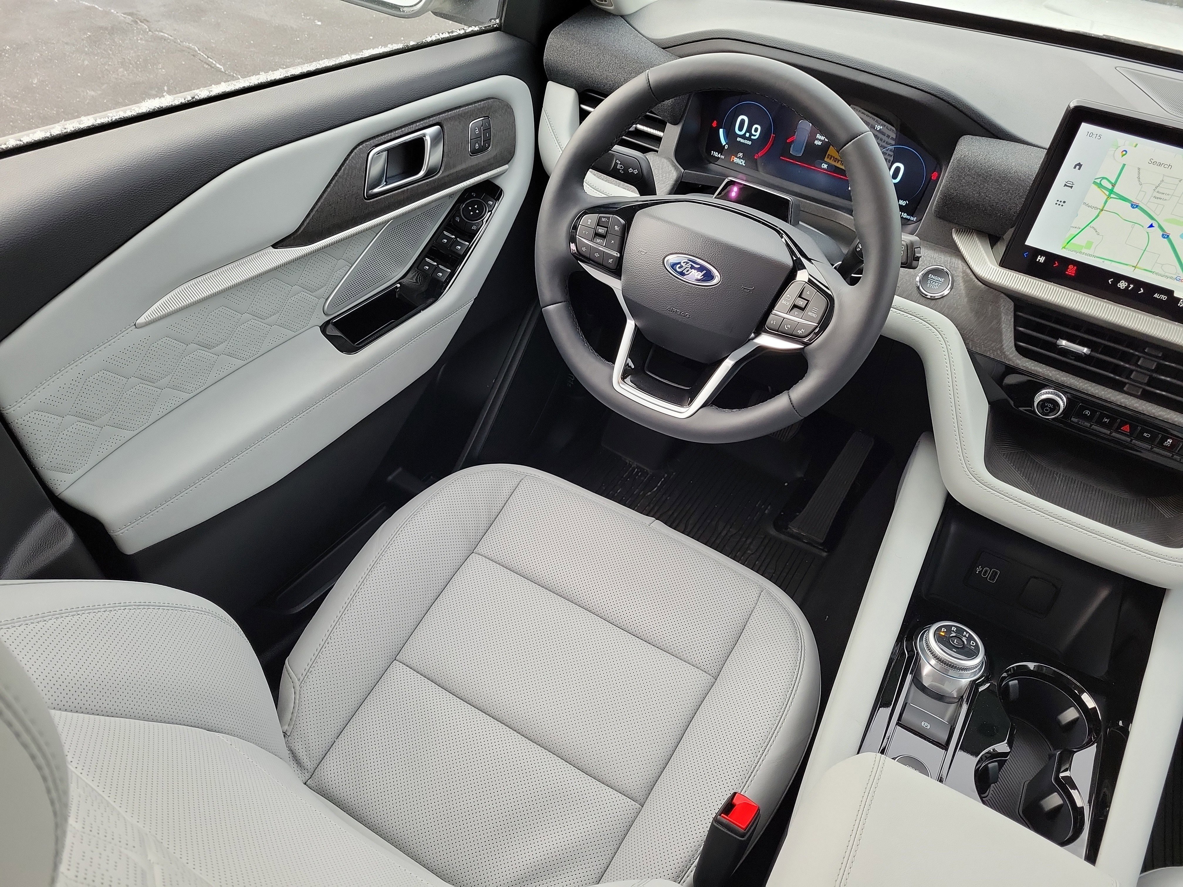 New 2026 Ford Explorer Platinum w/ LUX Leather Package image 15