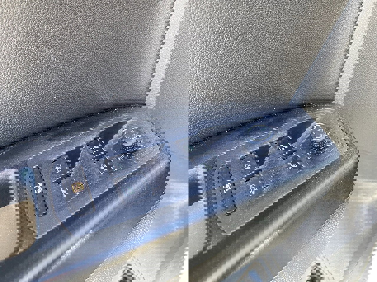 Used 2018 Volkswagen Atlas SEL image 7