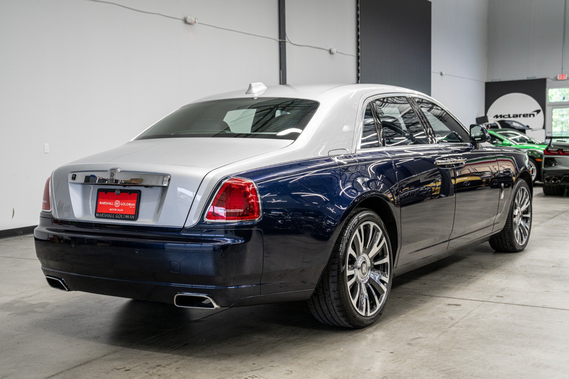 Used 2020 Rolls-Royce Ghost RWD image 8