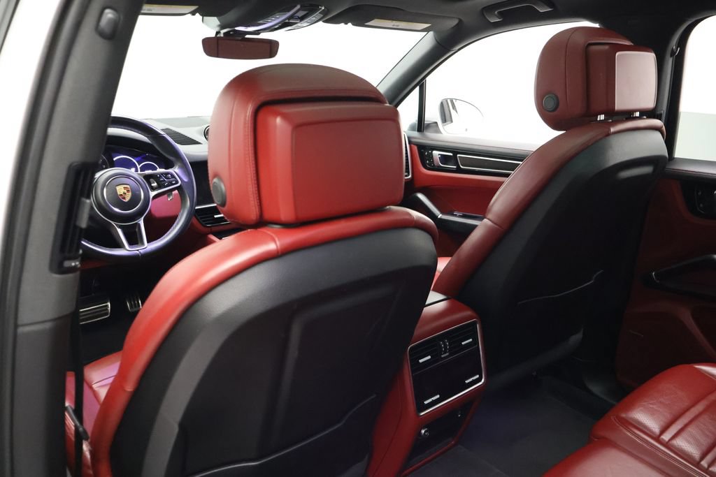 Certified 2023 Porsche Cayenne S AWD/4WD image 20