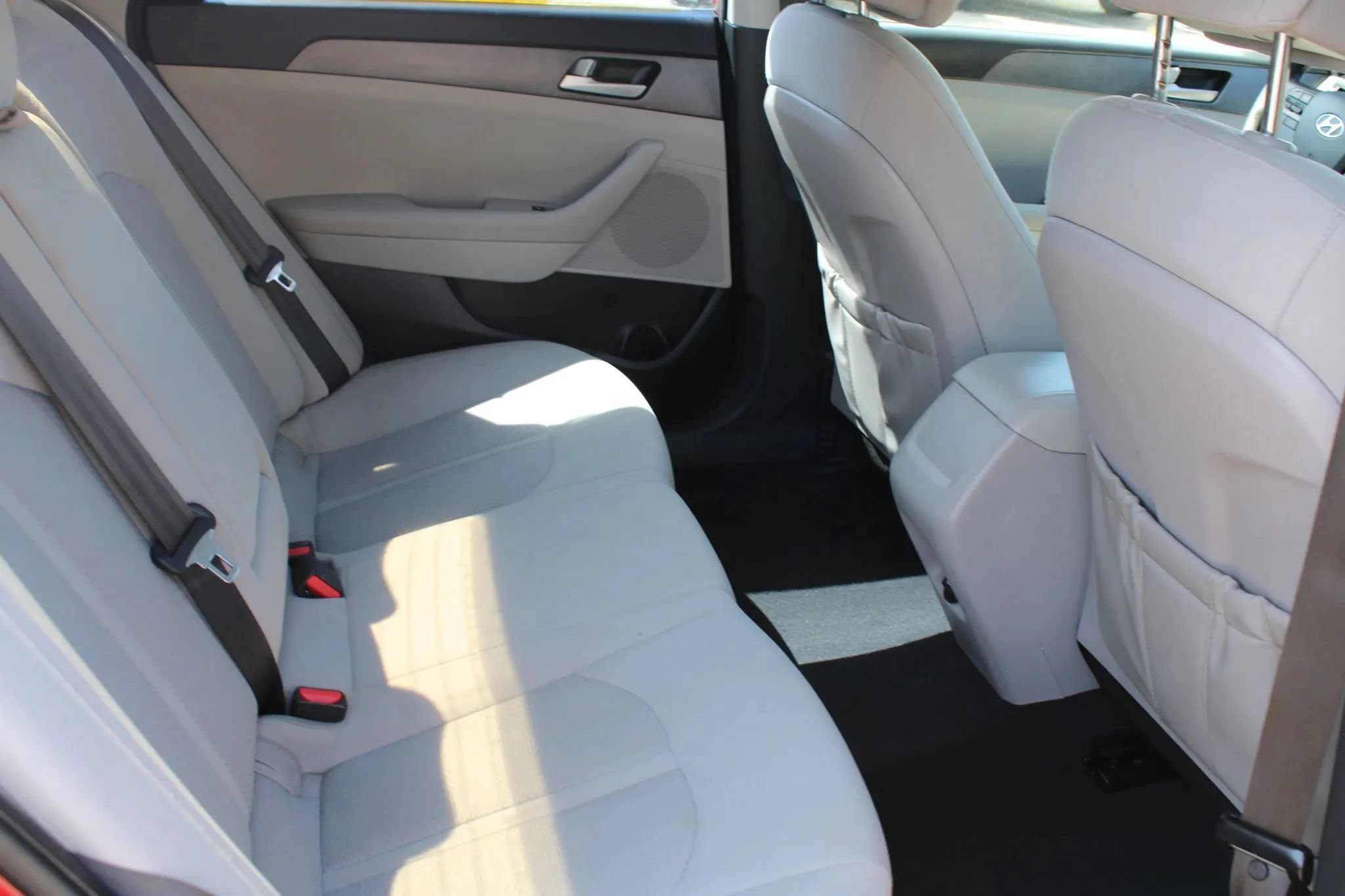 Used 2016 Hyundai Sonata SE FWD image 12